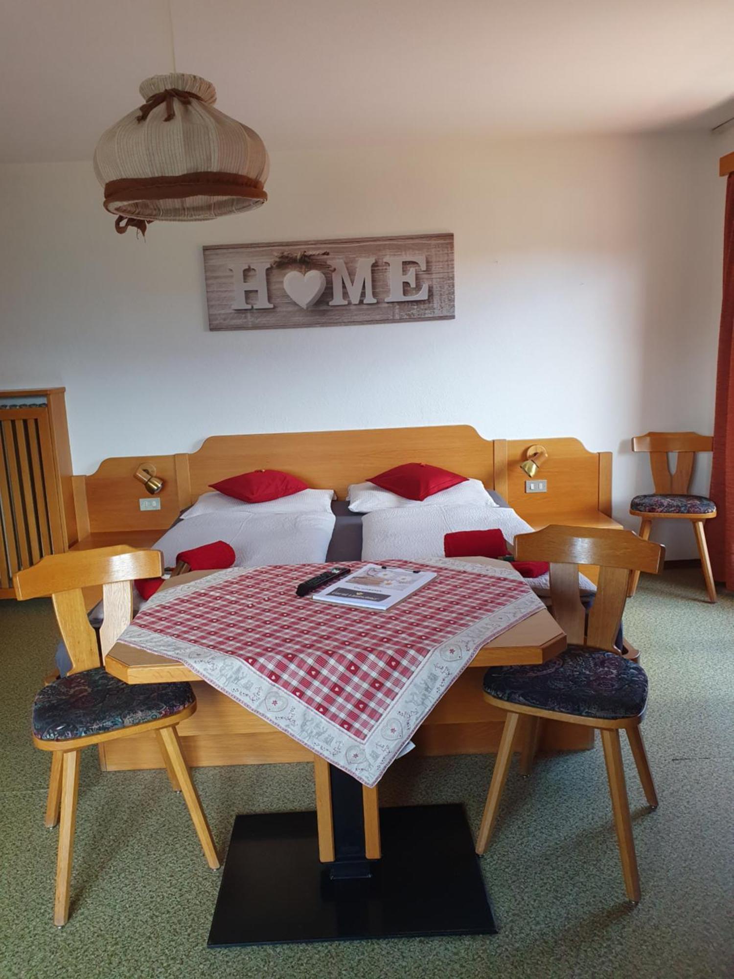 B&B Garni Lantschner Кастелрото Екстериор снимка