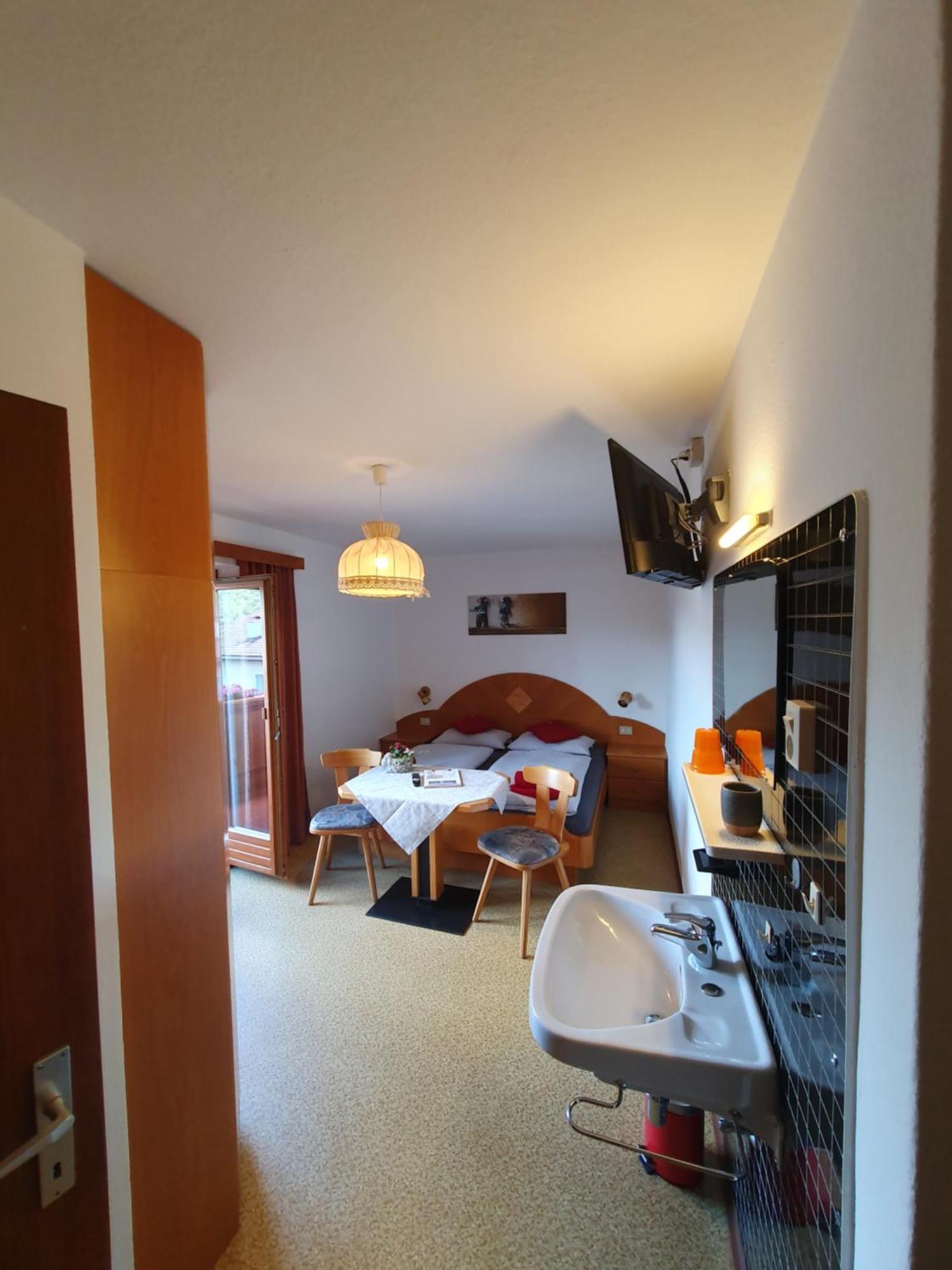 B&B Garni Lantschner Кастелрото Екстериор снимка